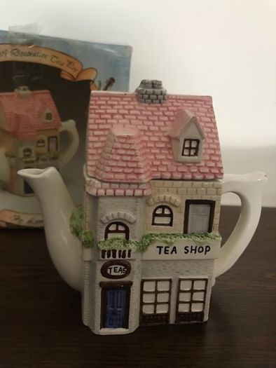 Leonardo Collection Tea Shop teapot - Boxed