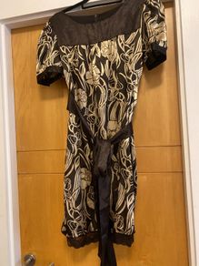Dress fee