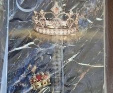 queen phone case