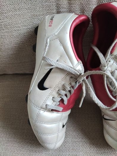 Nice Collectors Vintage Nike Total 90 Three lll Football Boots
