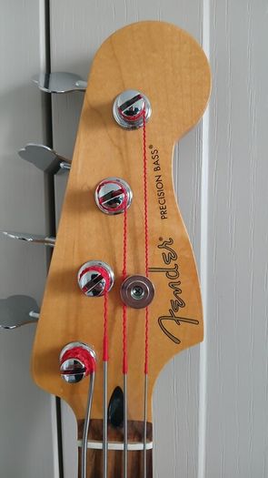 Fender Precision