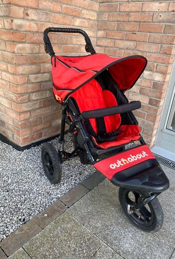 Out n About Single Nipper V4