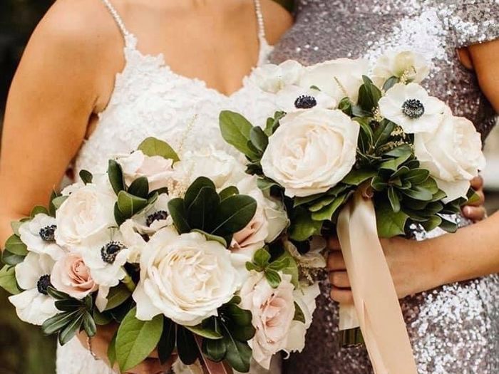 bridal flower bouquet, wedding flowers, bridesmaids bouquets, arrangements