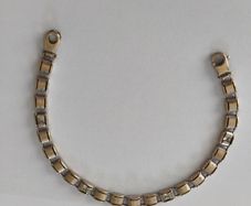 9k / ct Gold Bracelet / Bangle