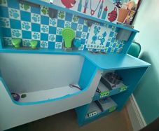 Wooden Vet Play Centre