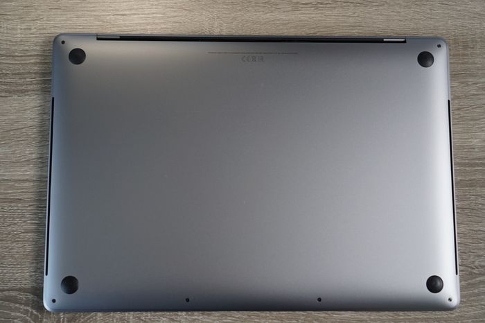 MacBook Pro 16" 2019  32GB | 1TB | i7-9750H | Radeon Pro 5300M 4GB