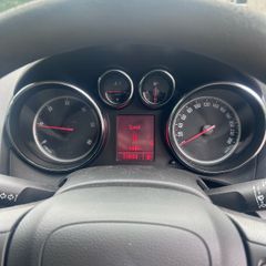2011 Opel Astra