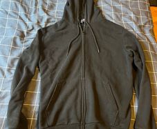 Penneys Black Hoodie - Medium