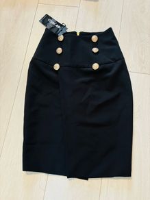 Black skirt from Nina Basco looks like Balmain