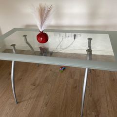 dinning table