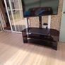 Glass tv table and stand (swivel) TV not included Image 4