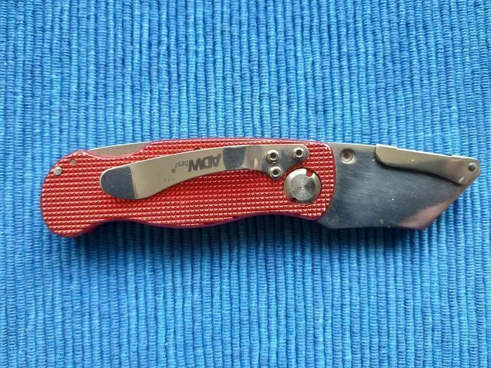 Carpet Knife