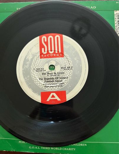 Republic of Ireland Soccer Squad The Boys In Green Original 1988 7 inch Vinyl