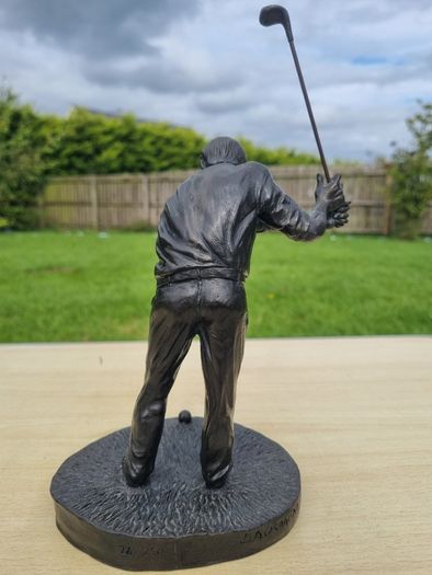 Golfer Figure by B.A. Ormond for Genesis Arts.