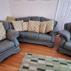 Furniture 3 piece suite