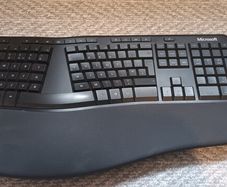 microsoft ergonomic keyboard