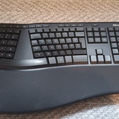 microsoft ergonomic keyboard