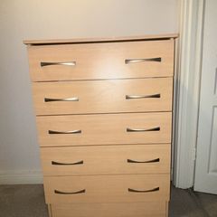 Chest of drawers