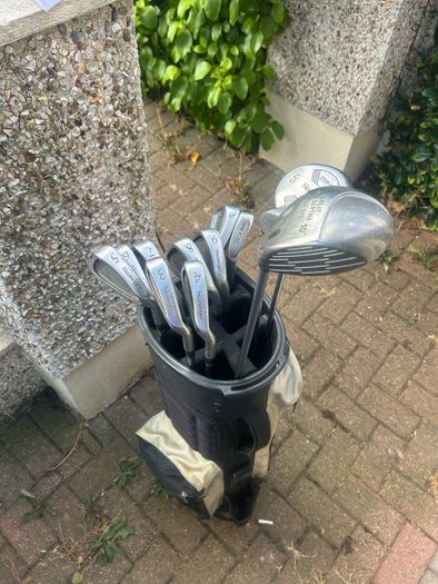 Full golf set of beginner golf clubs
