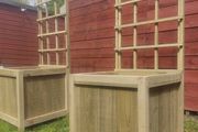 Planter with Trellis