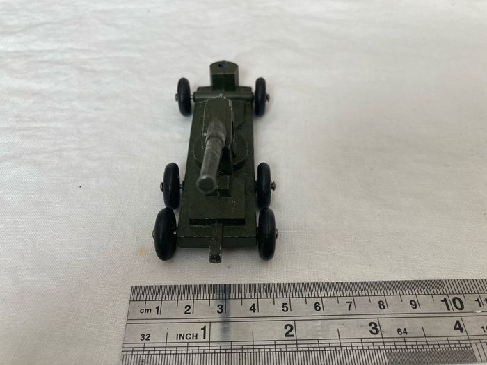 Tootsietoy anti cannon trailer. Made in USA