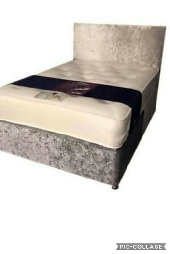 King-size bed and memory foam mattress