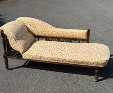 Late Victorian Anglo-Indian Carved Chaise Longue