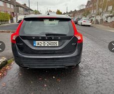 Volvo v60 2 diesel D4 for parts