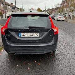 Volvo v60 2 diesel D4 for parts