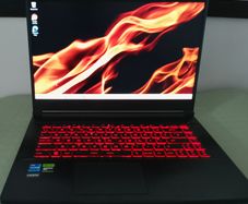 MSI RTX4050 i7 Gaming laptop