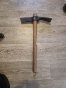 garden pickaxe