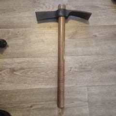 garden pickaxe