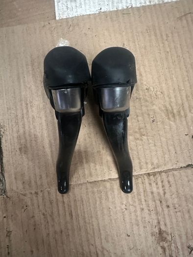 Shimano 105 2x10 shifters