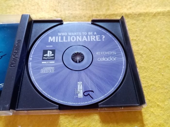 Who wants to be a millionaire PlayStation1 Ps1 PlayStation 2 ps2 games Original