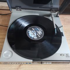 Aiwa LX-70