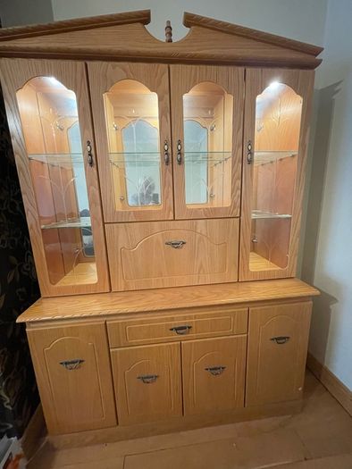 wall cabinet