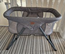 Baby crib