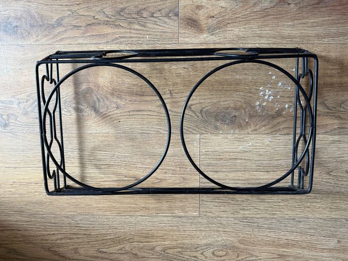 Dog bowl stand