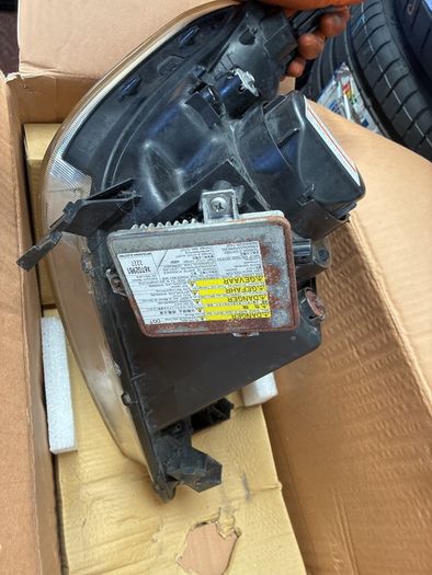 Toyota CR-V 02 xenon headlights