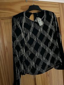 ladies top