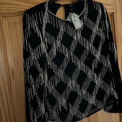 ladies top