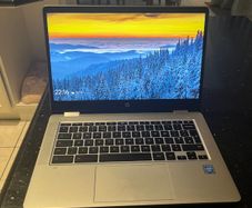 HP Chromebook Touchscreen Laptop -  Excellent Condition