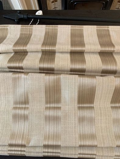 Roman blinds 28"
