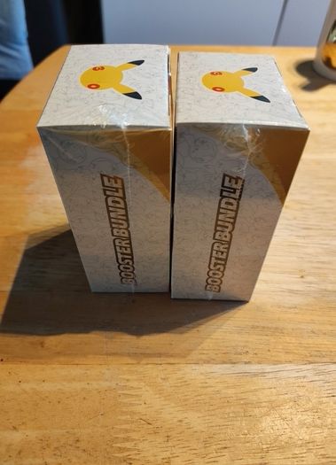 Pokemon Tcg 30th anniversary booster bundle X2