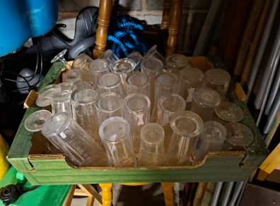 free pub glasses