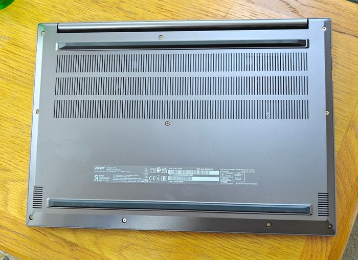 Acer Aspire Rai5/16gb/1tb/16 Oled