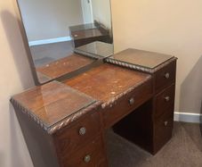 Vintage dressing table & matching bedside lockers