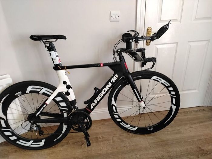 Triathlon TT Bike