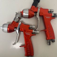 Spray guns