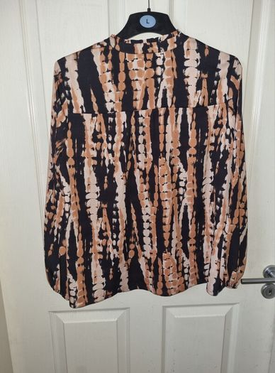 Rowen Avenue Top Size 14